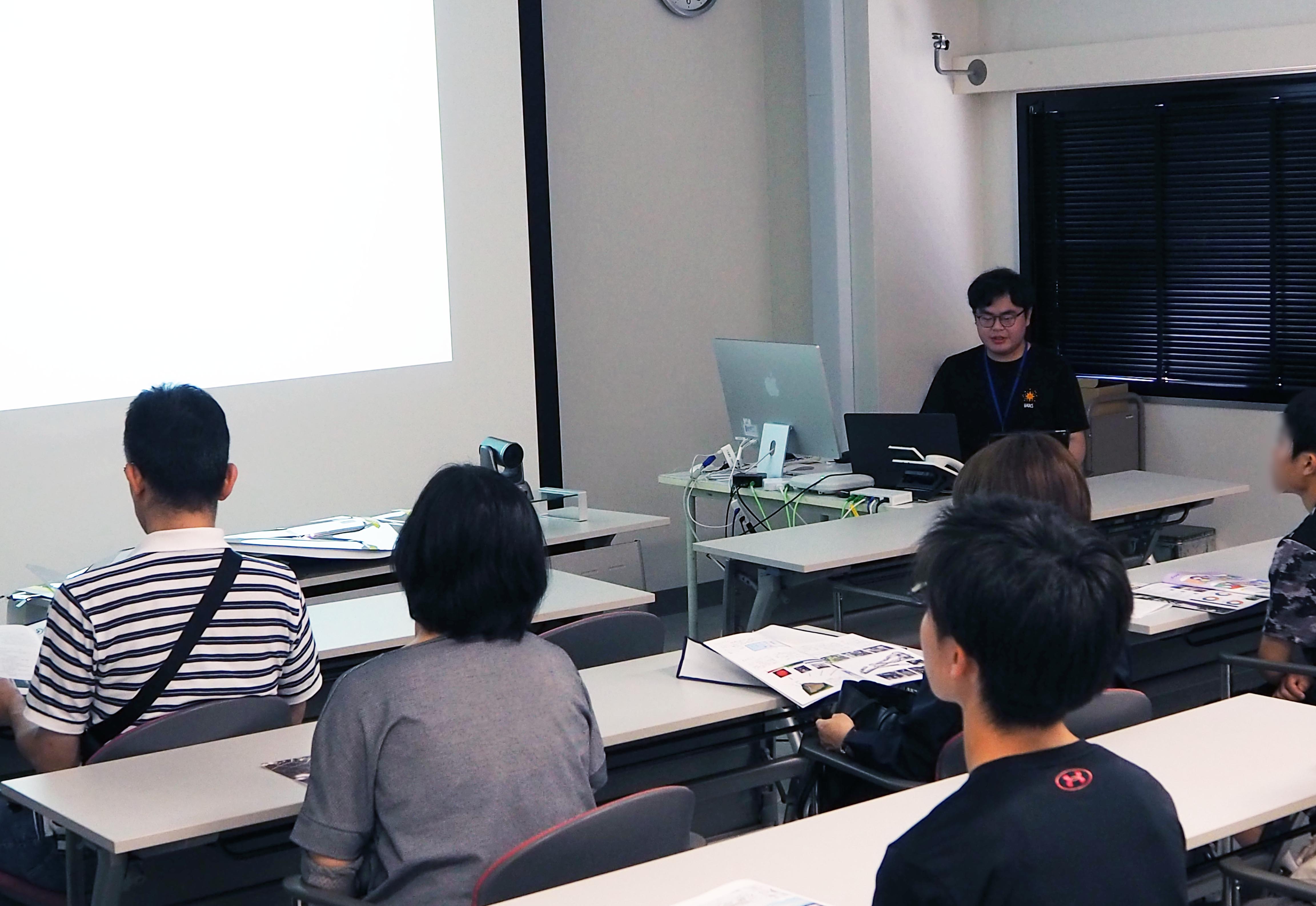 Presenting neutrino research at Tohoku University Open Campus 2025